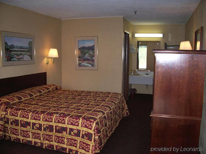 Scottish Inn Knoxville Habitación foto