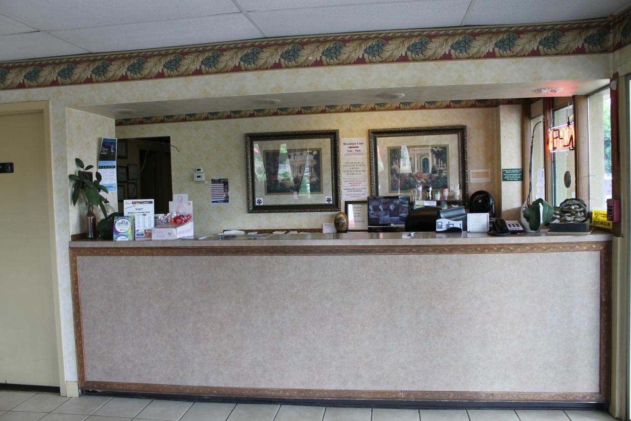 Scottish Inn Knoxville Exterior foto